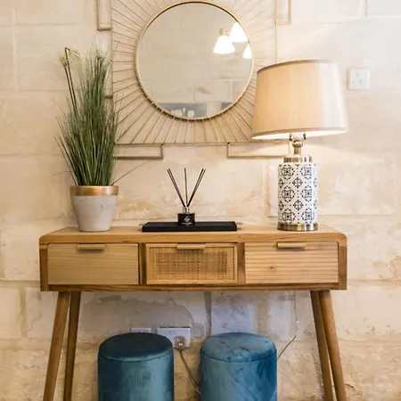 Cottonera Cara Apartment *